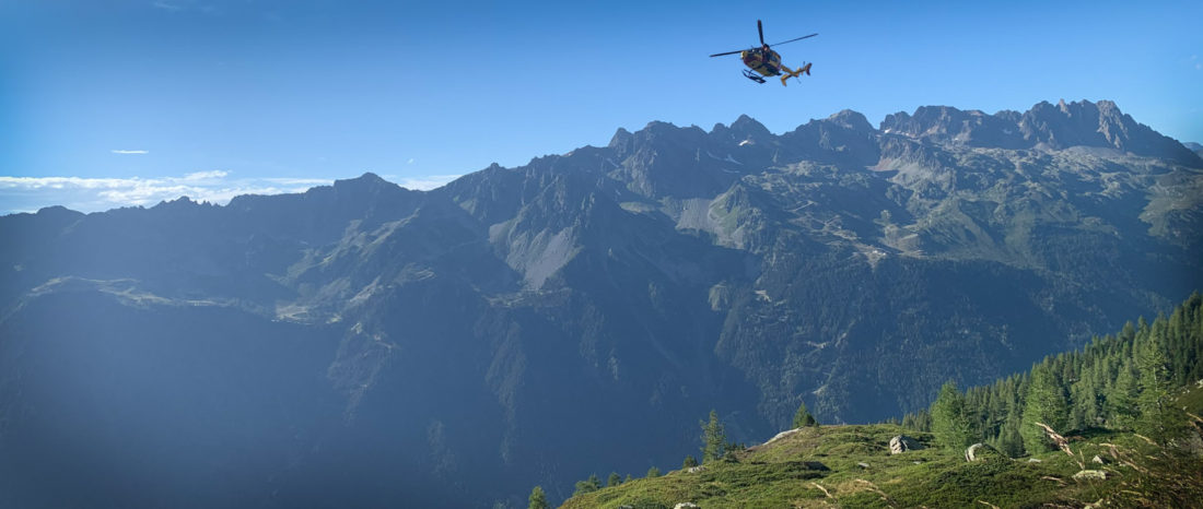Mt Blanc helicopter rescue